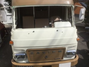 s-renault bredcar (5)